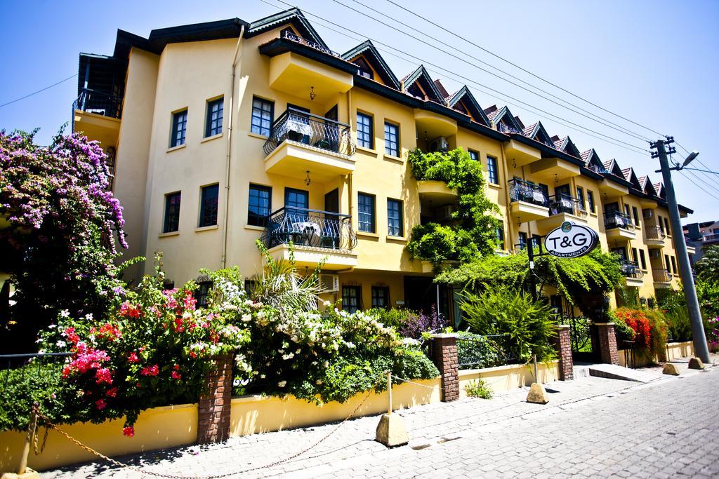 مرمريس T&G Apartments الغرفة الصورة