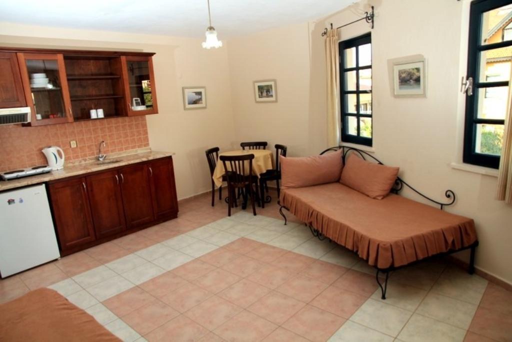 مرمريس T&G Apartments الغرفة الصورة