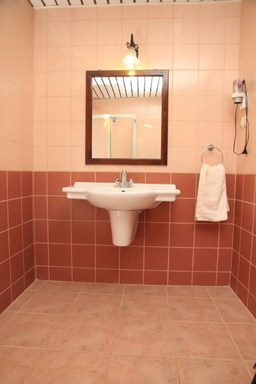 مرمريس T&G Apartments الغرفة الصورة