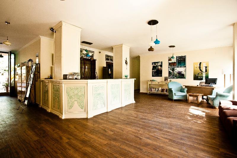مرمريس T&G Apartments المظهر الخارجي الصورة